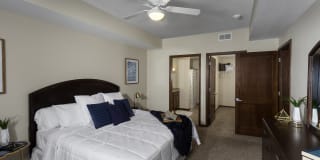 Sierra Pointe Gallery 19