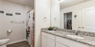 1253 Manor Drive Gallery 19