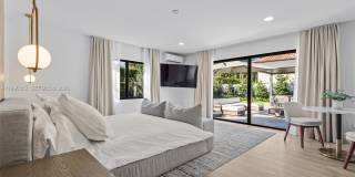 116 W 1st Ct Gallery 21