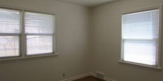 1456 E Elm Street Gallery 7