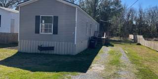 3 Bedroom Trailer in New Iberia Gallery 1
