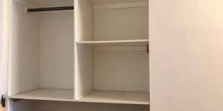 126 MARKET Street Gallery 18
