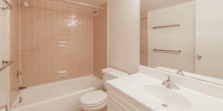 3003 Van Ness Gallery 42