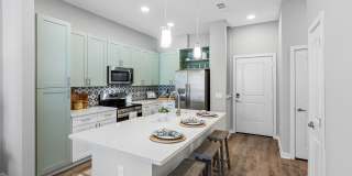 Apela House Gallery 28