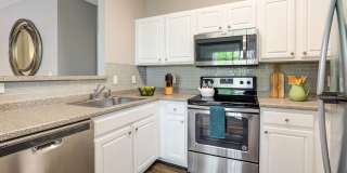 Hawthorne Commons Gallery 17