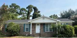 3244 Maplewood Dr Gallery 1