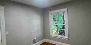 256-258 Woodbine Avenue Gallery 21