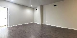 5515 Ludlow Street Gallery 13