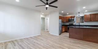 12403 Ridge Road Gallery 14