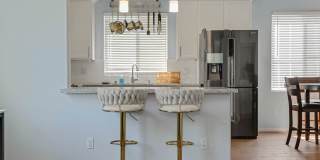 7635 Family Circle Gallery 11