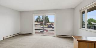 3-Bed, 2-Bath Duplex across from Lake Loveland! Gallery 3