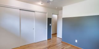 Beautiful 4 Bedroom Home Gallery 25