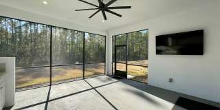 Stunning 4 Bedroom 3-bathroom home located in Mosaic! Gallery 105