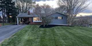 6122 ROLLING VIEW Drive Gallery 1