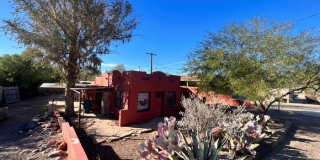 221 North Cherry Avenue Gallery 10