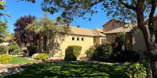 Short term lease! Coral Canyon on Golf Course with POOL- FURNISHED & PARTIALLY FURISNHED OPTION Gallery 3