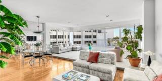 4925 Collins Ave Gallery 10