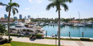 19216 Fisher Island Dr Gallery 59
