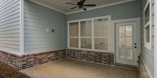 502 W Persimmon St Gallery 24