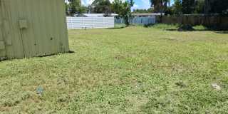 Welcome to 2154 Inner Cass, your ideal 2/1 home in Sarasota Gallery 3