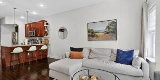 2115 CARPENTER Street Gallery 1