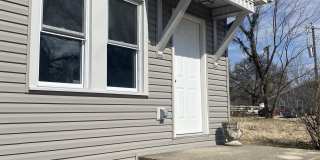 1608 East 7th StreetB Gallery 1