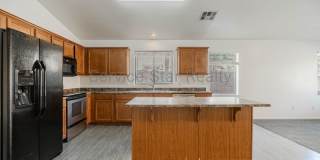 16867 W Belleview St Gallery 13