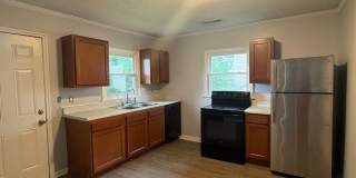 2 bedroom 1 Bath Apartment Gallery 1