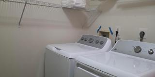 1037 GARDENVIEW Loop unit: 302 Gallery 12