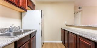 5121 River Glen Drive Gallery 7