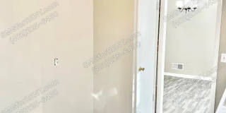 2124 S 42nd Street Gallery 4