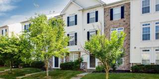 1739 THEALE Way Gallery 1
