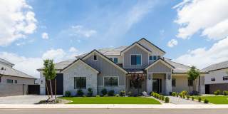 Beautiful New Trend 2 story in Moorland Park Gallery 1