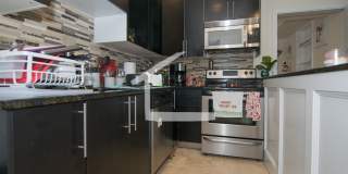 Renovated 4bed/2bath Gem Steps from the B, C, D Lines Gallery 13