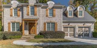 1106 DEVINE Circle NE Gallery 1