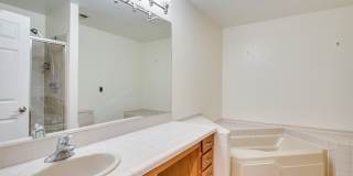 1829 QUAKER HOLLOW Lane Gallery 13