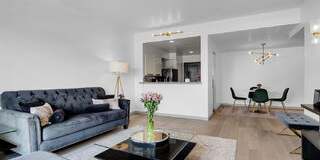 1155 North La Cienega Boulevard Gallery 4
