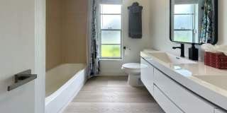 2780 Landmark Drive Gallery 75