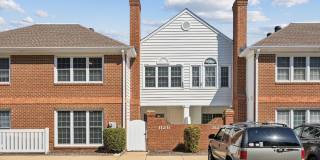 York County Condo Near NASA  Langley with Dual Suites + Sitting Area Gallery 1