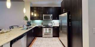 L2 Uptown Gallery 32