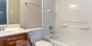 212 Crowfoot Gallery 31