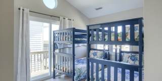 3994 Island Drive Gallery 38
