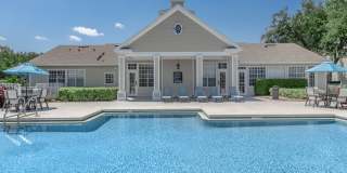 Lake House Apartments Gallery 1