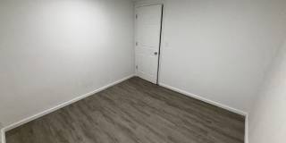1403 Emerald Dr Gallery 7