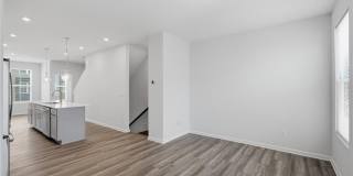 1422 Creekside Circle Gallery 9