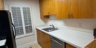 Two Bedroom Town House Walking Distance to Downtown Lafayette Gallery 5
