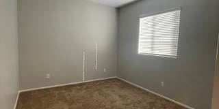 GREAT LOCATION!  Fabulous move-in ready 5 bed /3 bath home in south Tempe Gallery 32