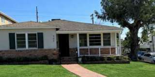Stunning home in the Burbank Hills Gallery 1