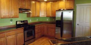Beautiful 3 bedroom 2 1/2 bath 2 Story Home in Puyallup! Gallery 9