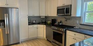 38 Clayton Avenue Gallery 8
